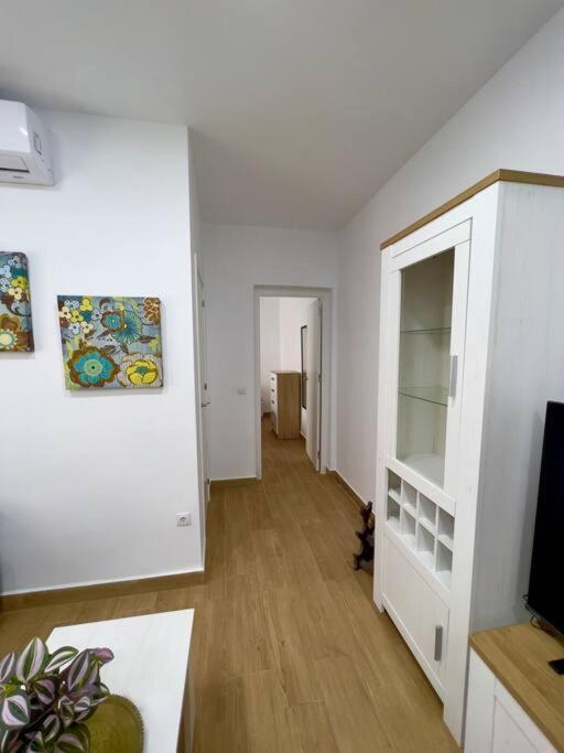 Rockside Residences Suites La Linea La Línea de la Concepción Buitenkant foto